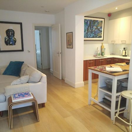 Superior 5* Kensington, London Flat + Free Wi-Fi Apartment Exterior foto