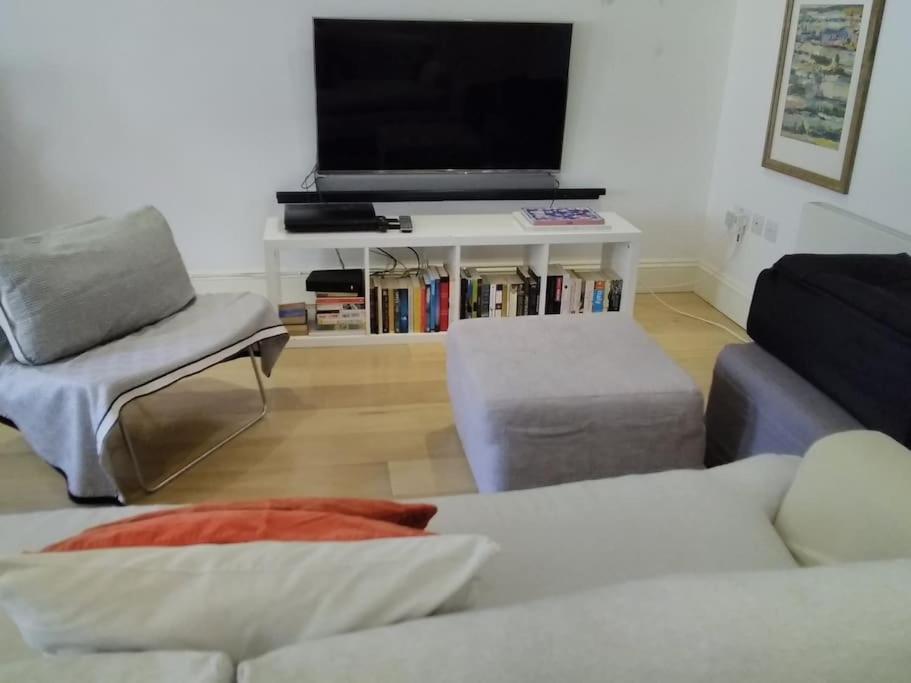 Superior 5* Kensington, London Flat + Free Wi-Fi Apartment Exterior foto