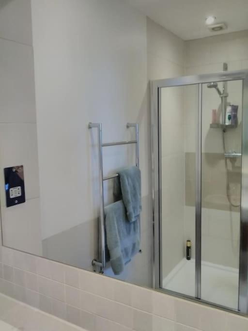Superior 5* Kensington, London Flat + Free Wi-Fi Apartment Exterior foto