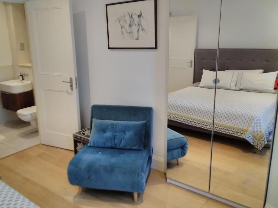 Superior 5* Kensington, London Flat + Free Wi-Fi Apartment Exterior foto