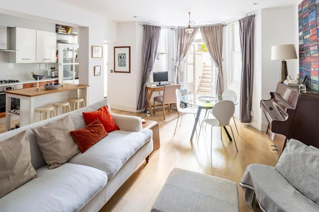 Superior 5* Kensington, London Flat + Free Wi-Fi Apartment Exterior foto